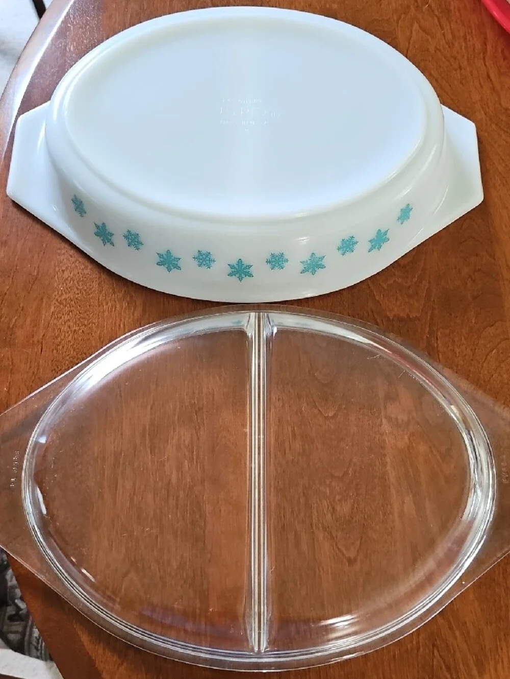 Vintage Pyrex Turquoise Snowflake Divided Casserole Dish with Lid